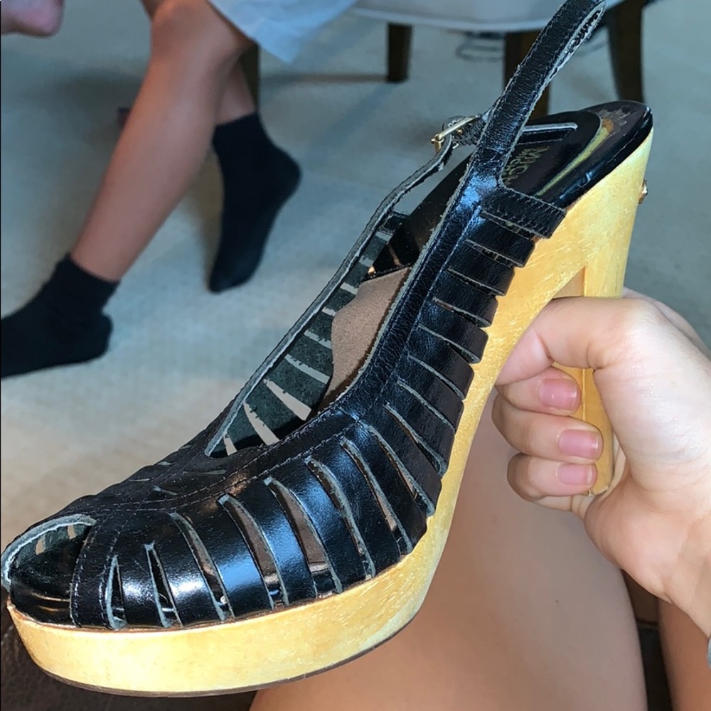 Michael Kors Platform Leather Sandals - Picture 2 of 3